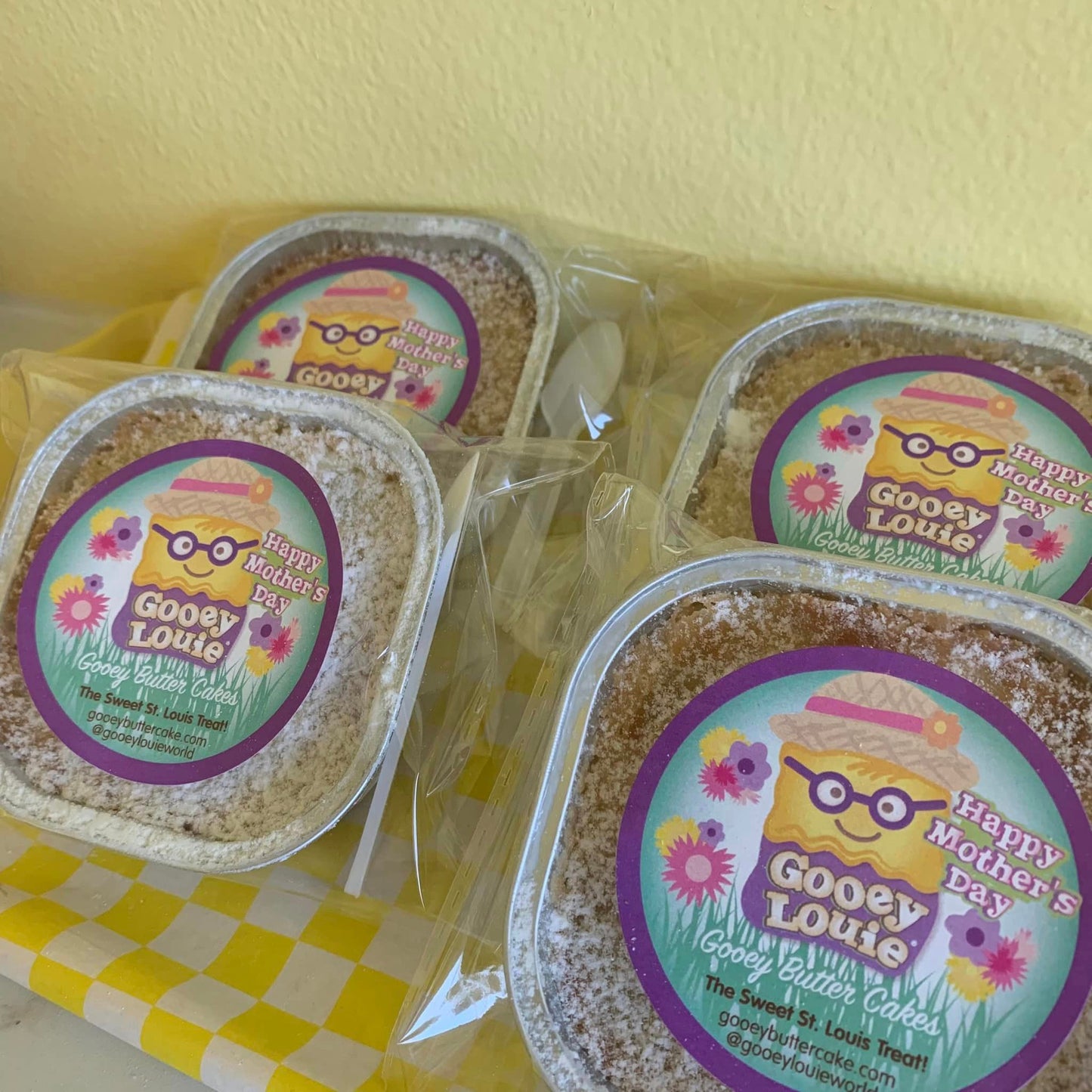 Six (6) Mother's Day Individual Serving Gooey Butter Cakes in MOTHERS DAY GIFT BOX